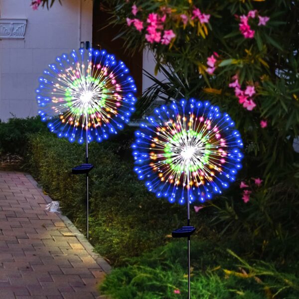 Lot de 2 lampes solaires de feu d'artifice étanches à énergie solaire pour décoration extérieure, guirlande lumineuse à 180 LED pour cour, allée, terrasse, décoration de fête (coloré) – Image 6